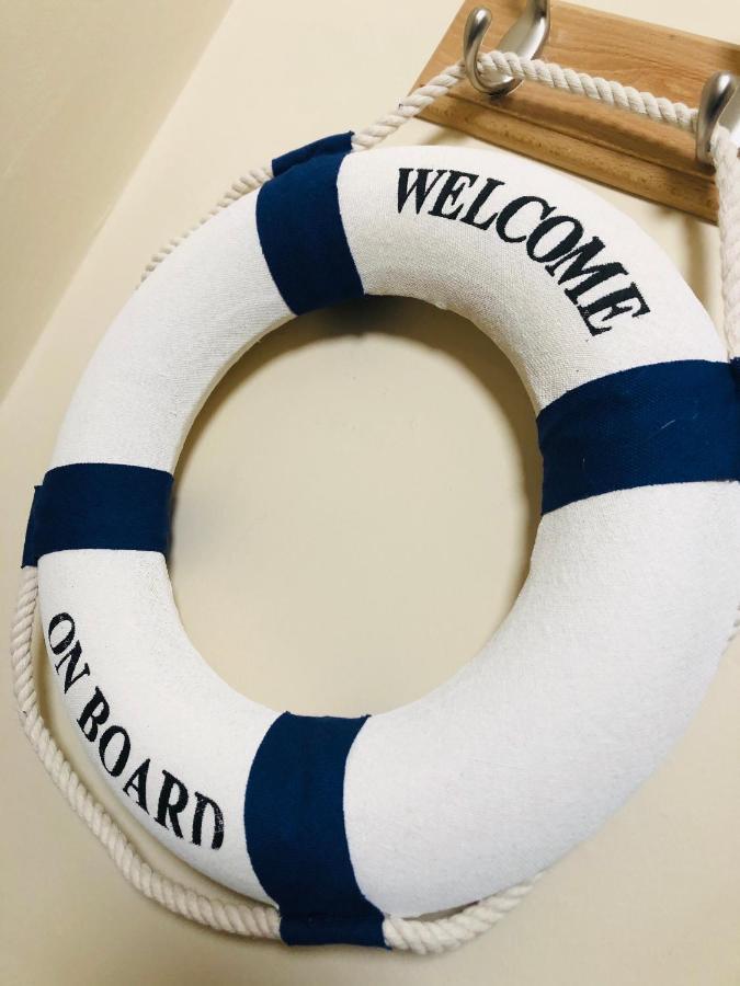 ווסטפורט The Waterside Apartment 112 Harbour Mills מראה חיצוני תמונה